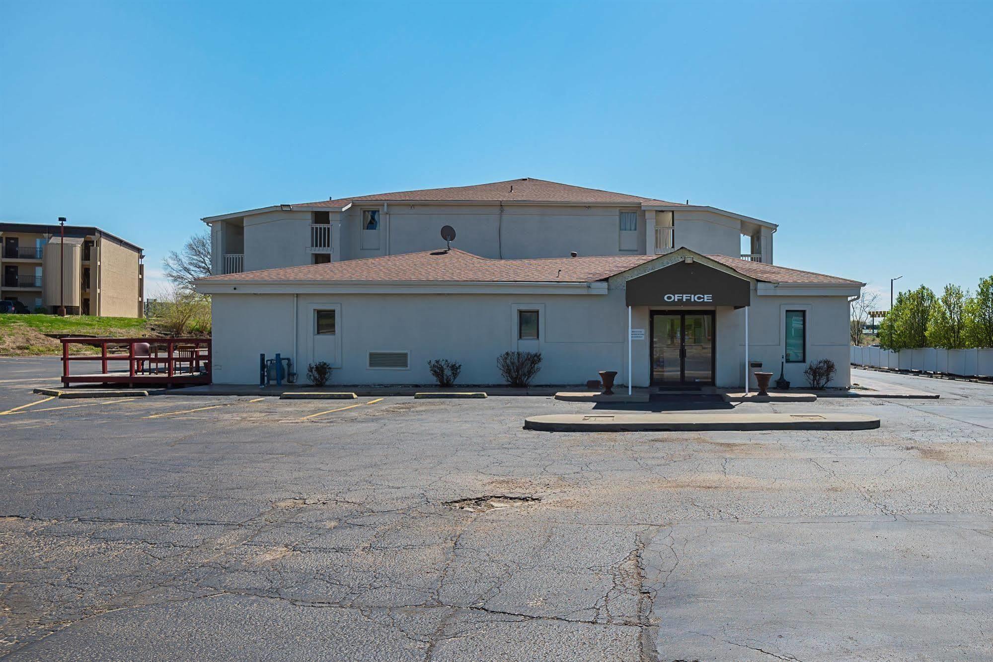 Motel 6-Blue Springs, Mo Exteriér fotografie